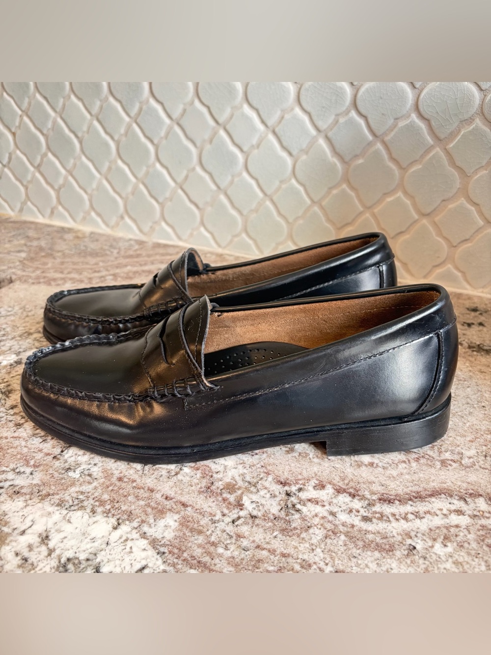 LIKE NEW🔥G.H.Bass Whitney Weejuns Black Leather Penny Loafers W Sz.9 (Fits9.5)